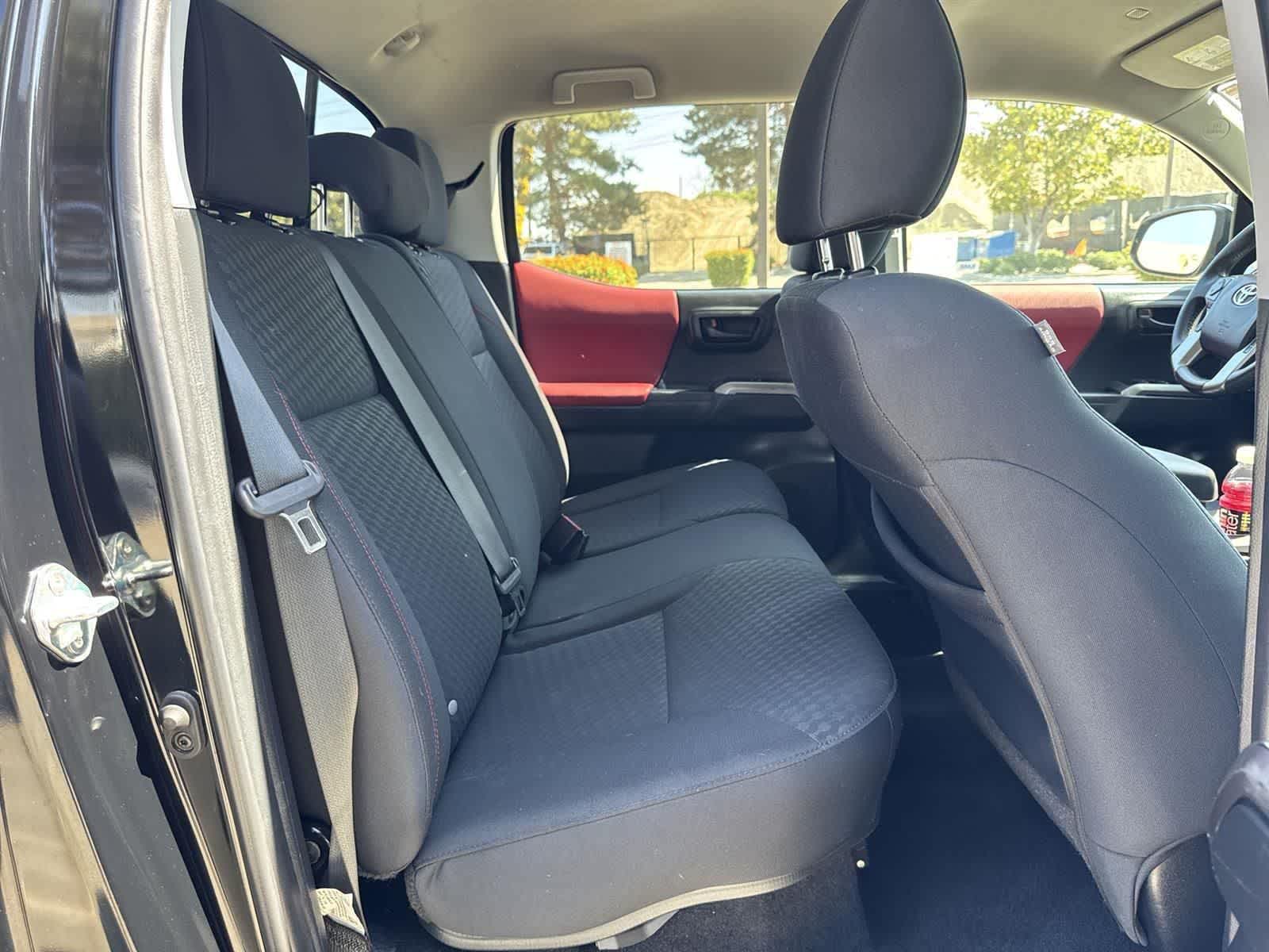 Thumbnail: 2023 Toyota Tacoma - 27