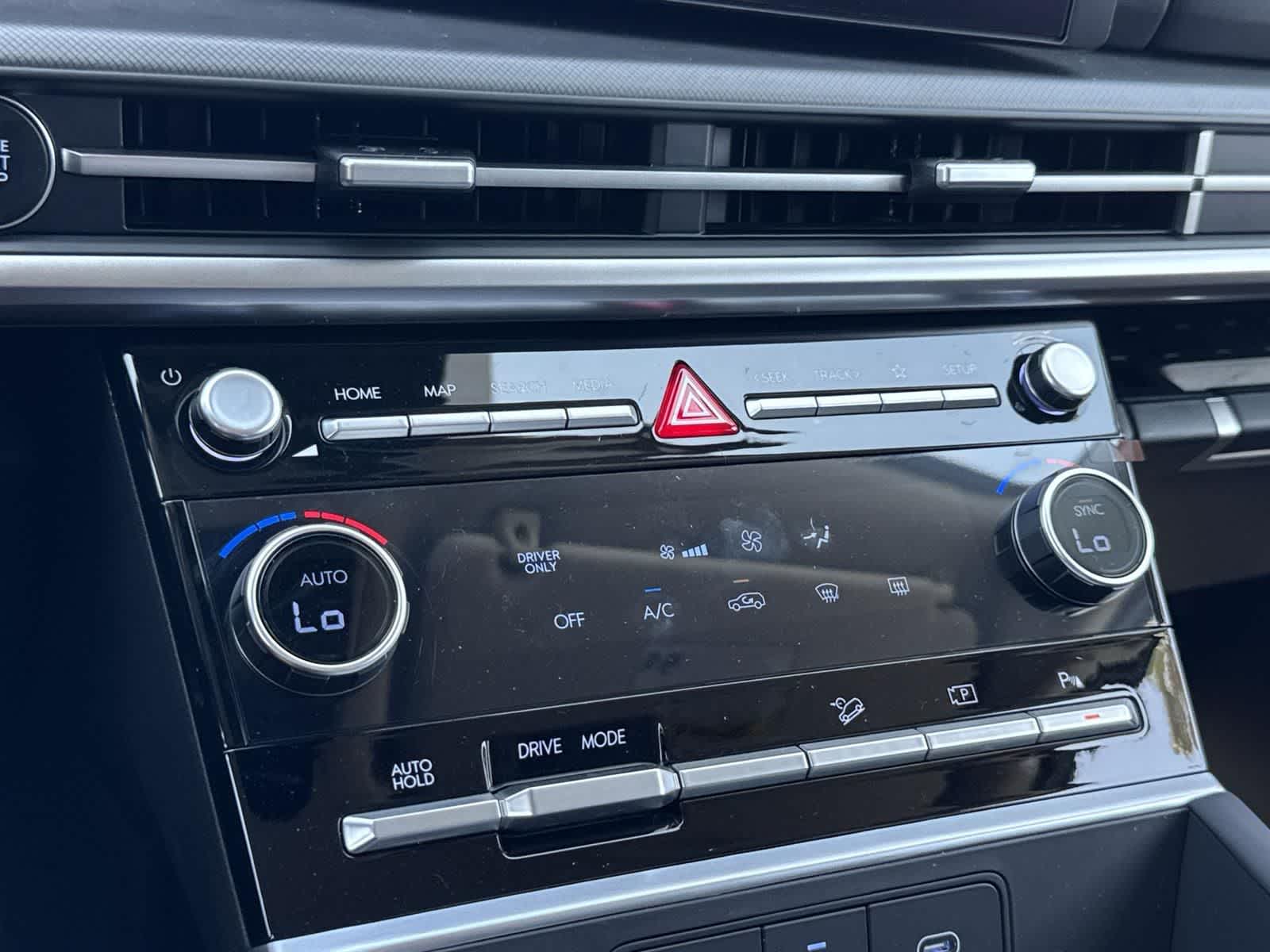 Thumbnail: 2026 Hyundai Santa Fe - 12