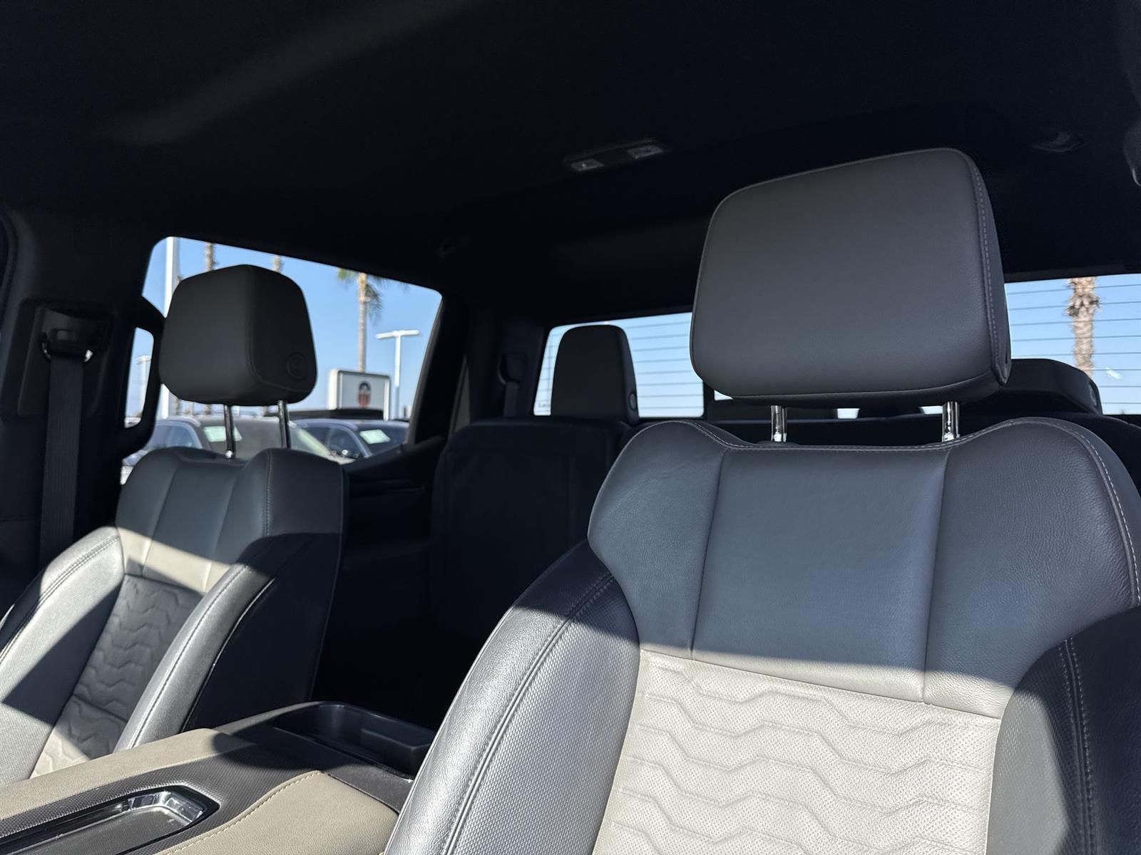 Thumbnail: 2022 Chevrolet Silverado 1500 - 25