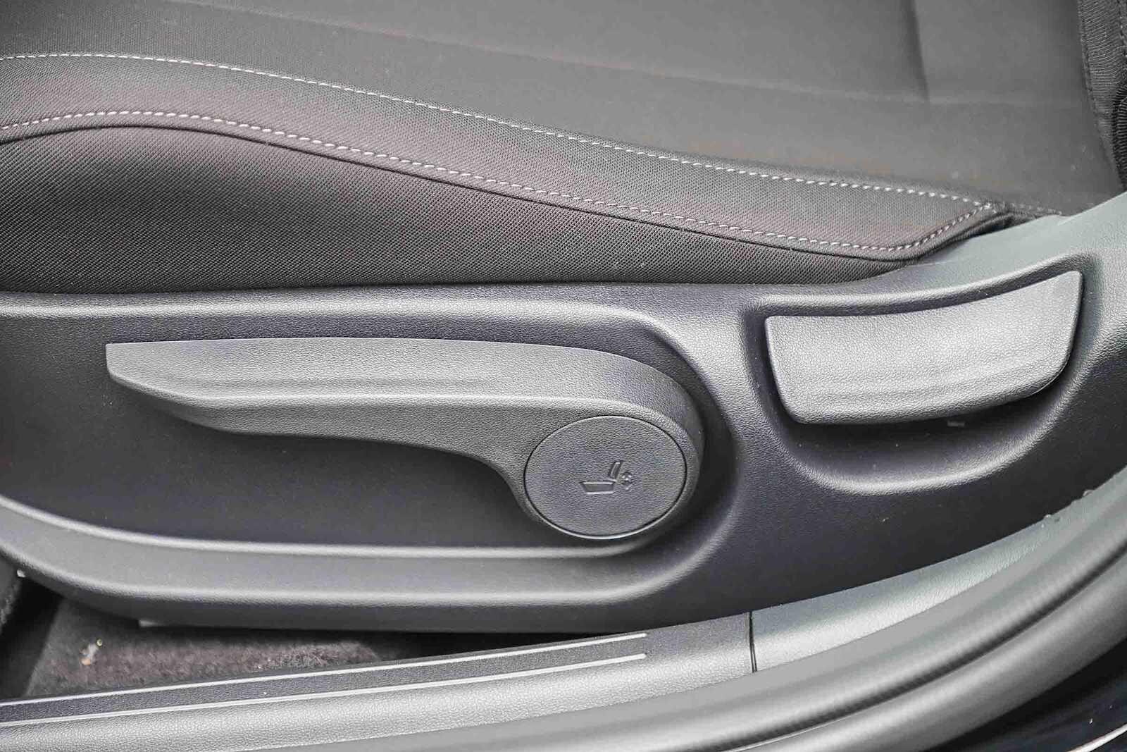 Thumbnail: 2026 Hyundai Elantra - 25