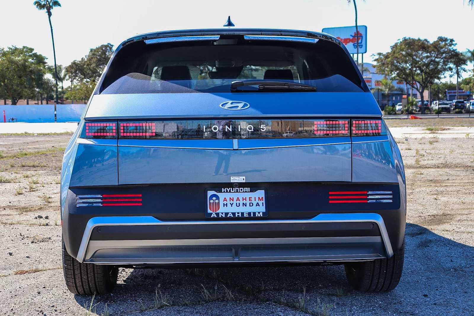 Thumbnail: 2026 Hyundai Ioniq 5 - 7