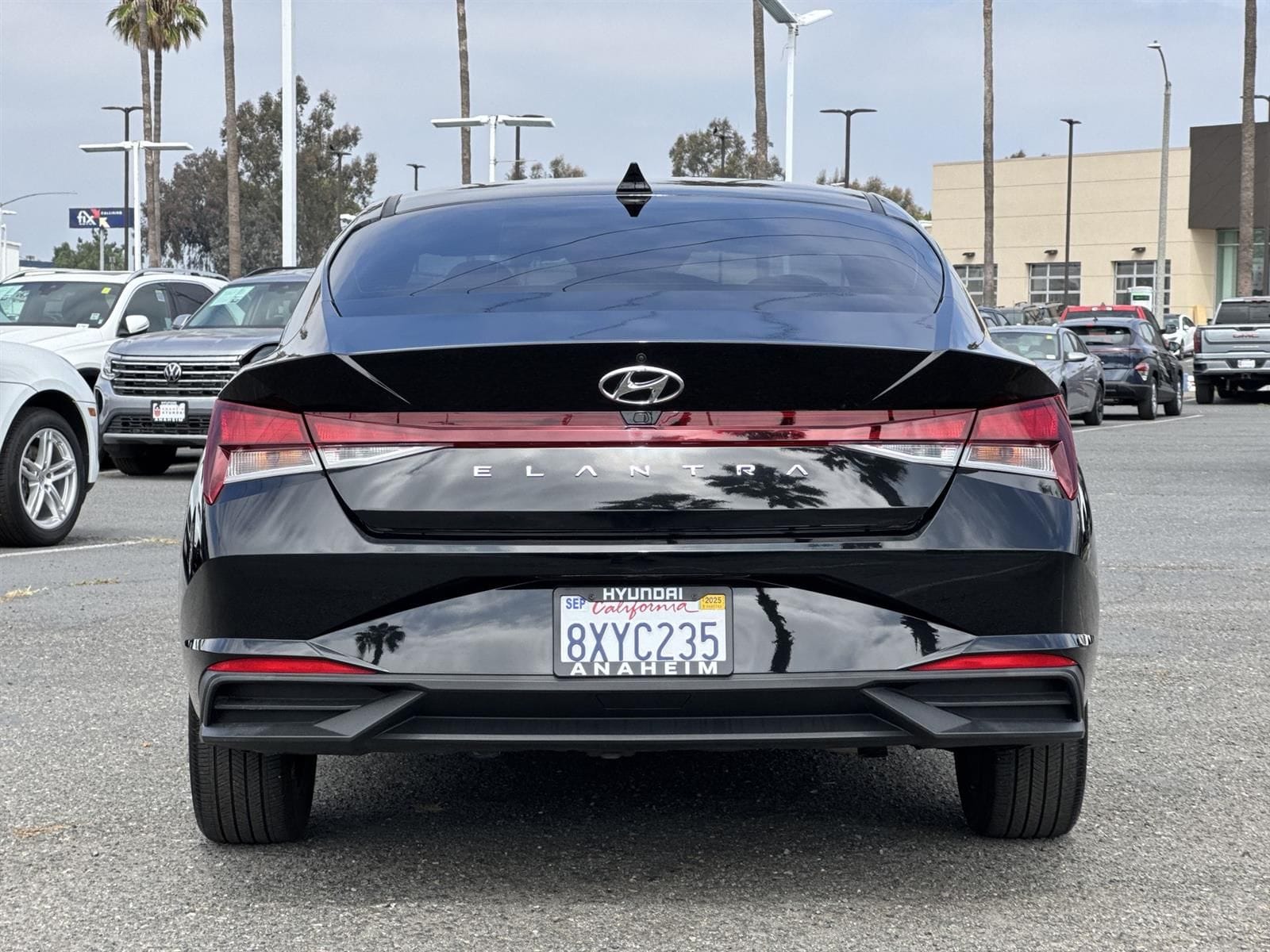 Thumbnail: 2022 Hyundai Elantra - 4