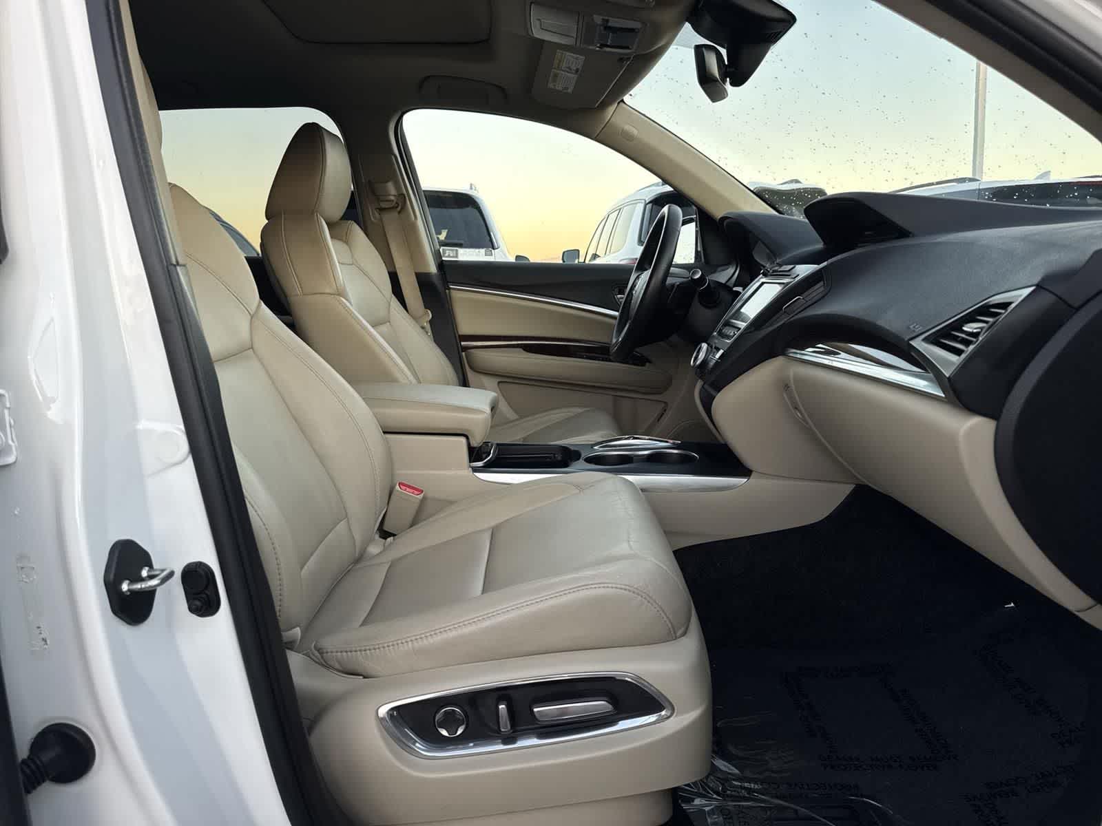 Thumbnail: 2019 Acura MDX - 21