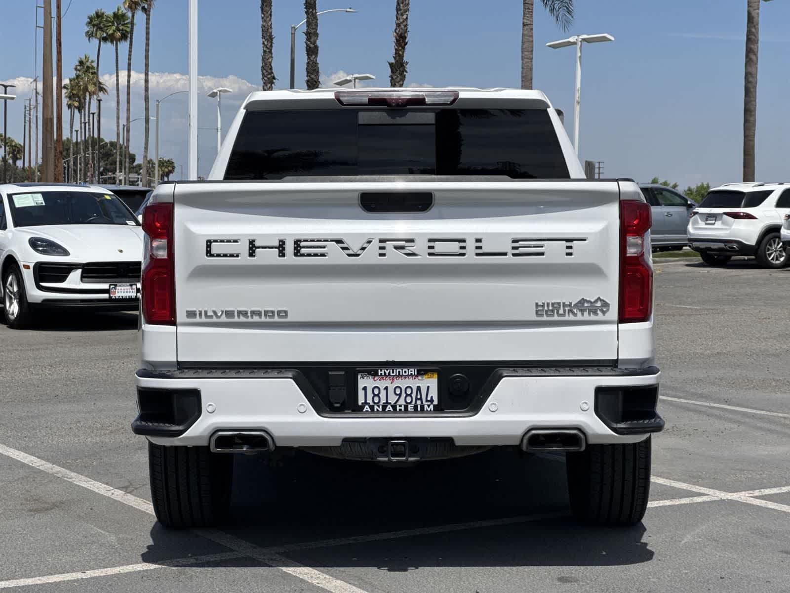 Thumbnail: 2021 Chevrolet Silverado 1500 - 4