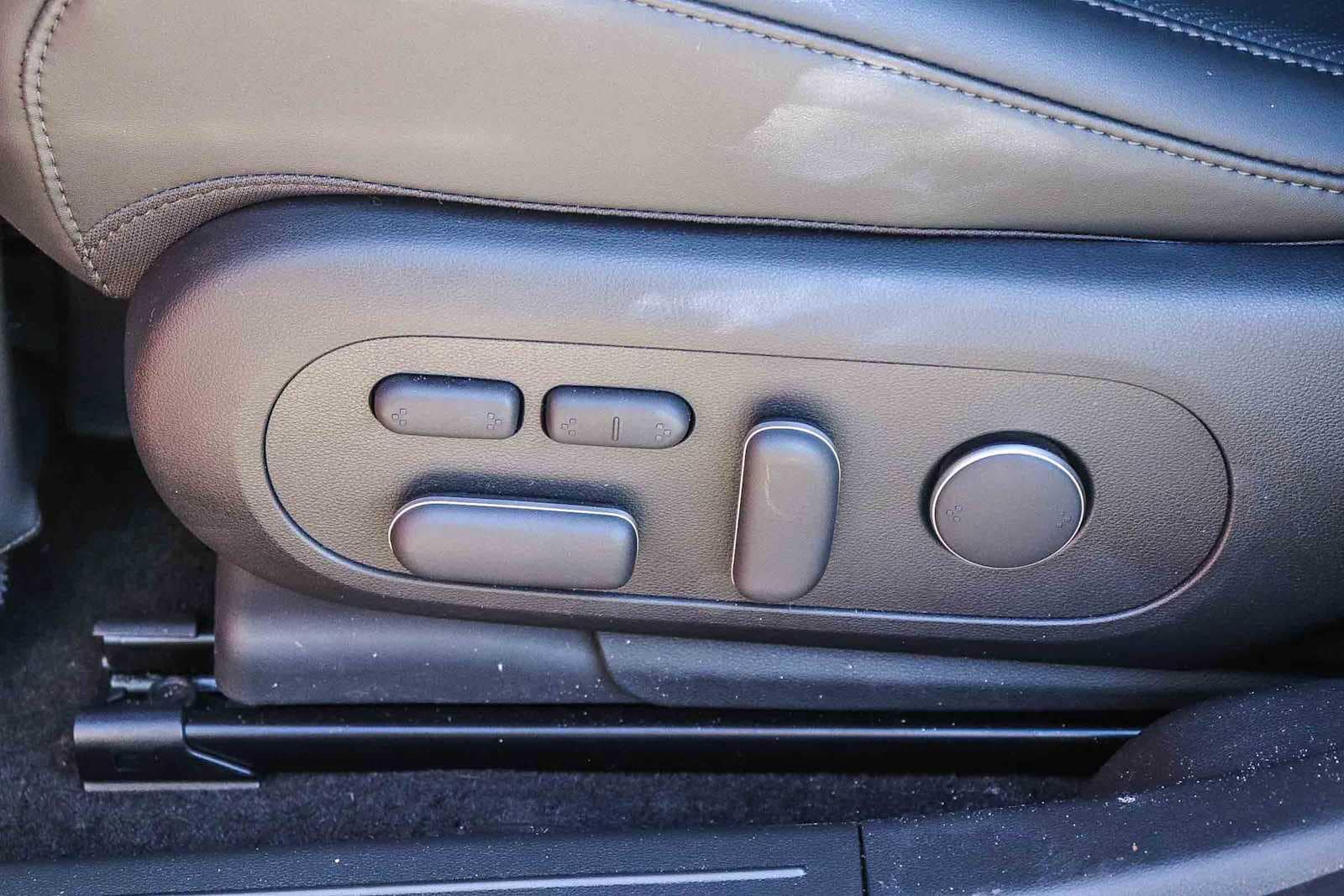 Thumbnail: 2026 Hyundai Ioniq 5 - 23