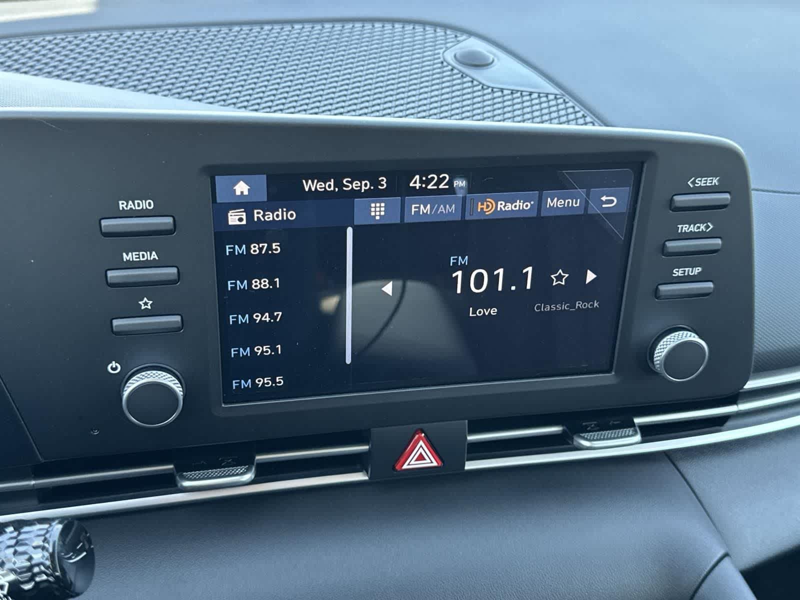 Thumbnail: 2025 Hyundai Elantra - 16