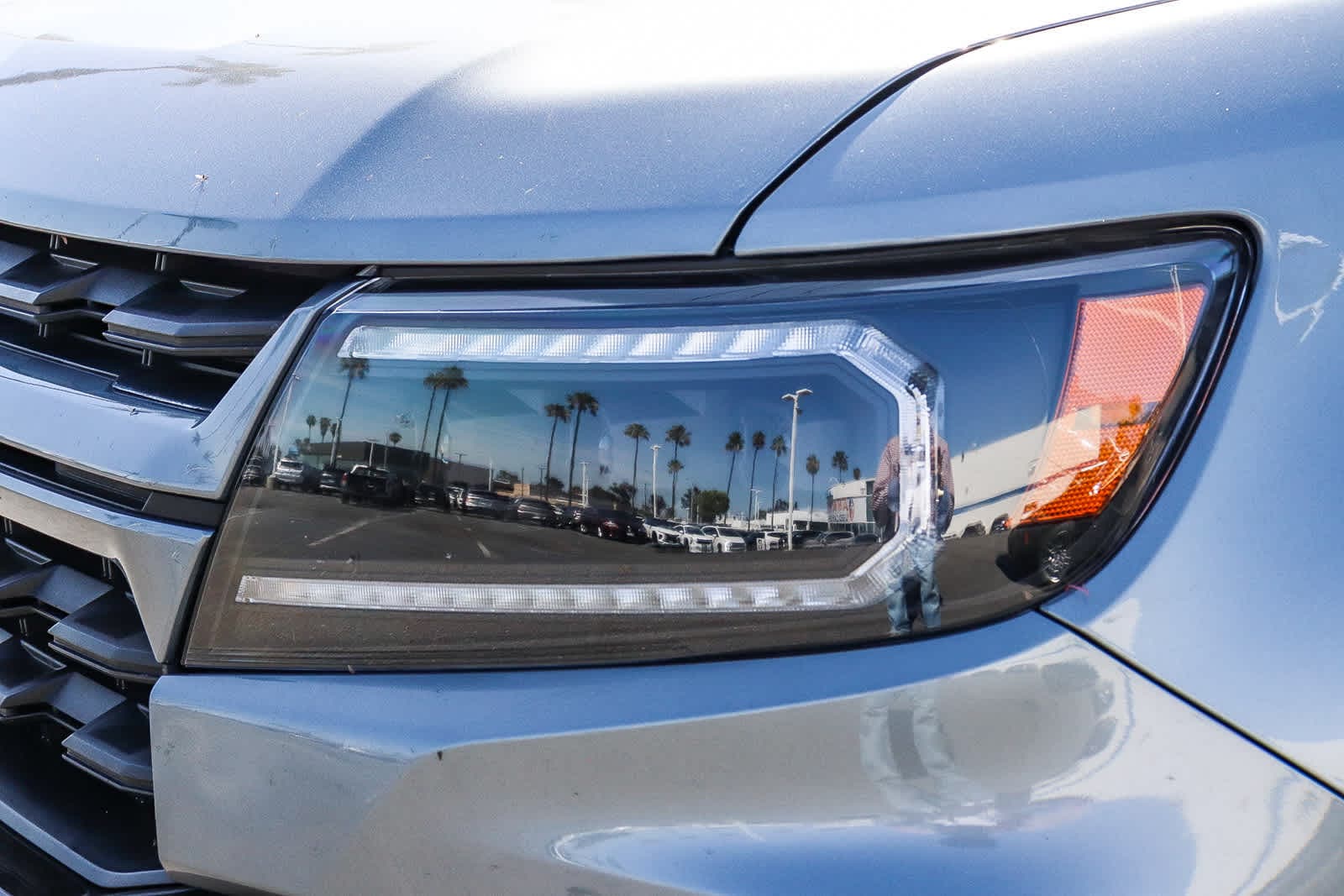 2021 Chevrolet Colorado 2WD LT photo 2