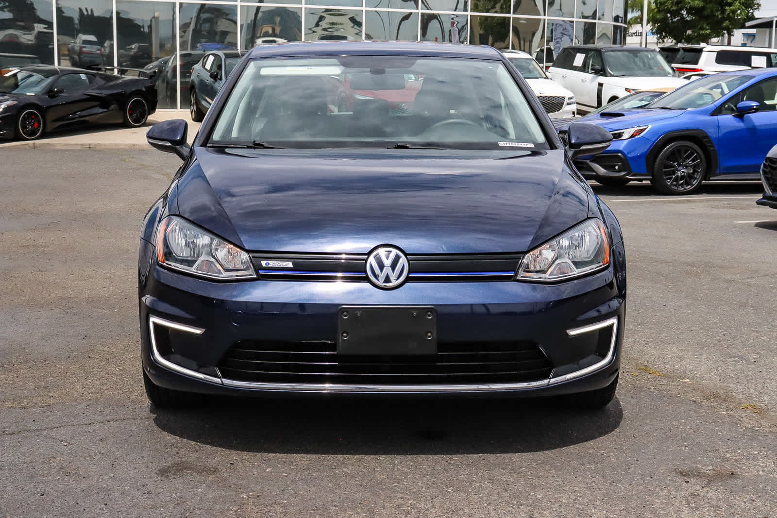 Used 2016 Volkswagen e-Golf e-Golf SE with VIN WVWKP7AU4GW902849 for sale in Anaheim, CA