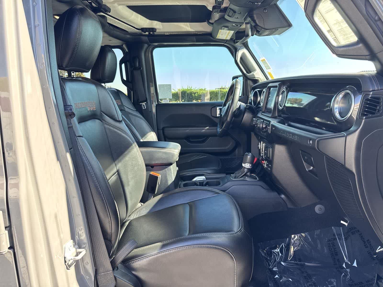 Thumbnail: 2021 Jeep Wrangler - 38