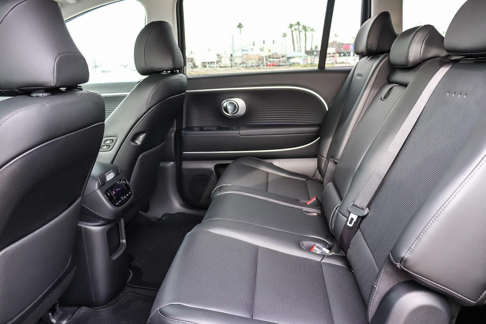 Thumbnail: 2026 Hyundai Ioniq - 18