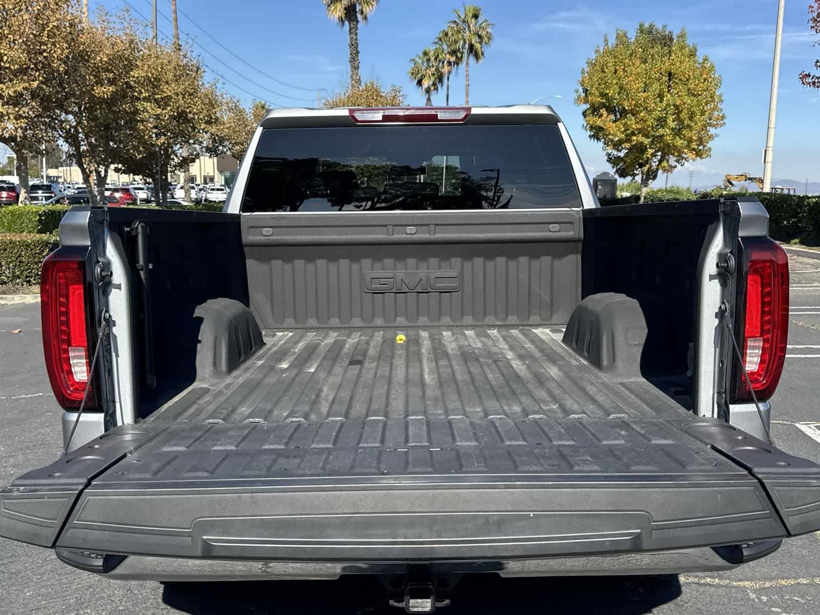 Thumbnail: 2023 GMC Sierra 1500 - 39