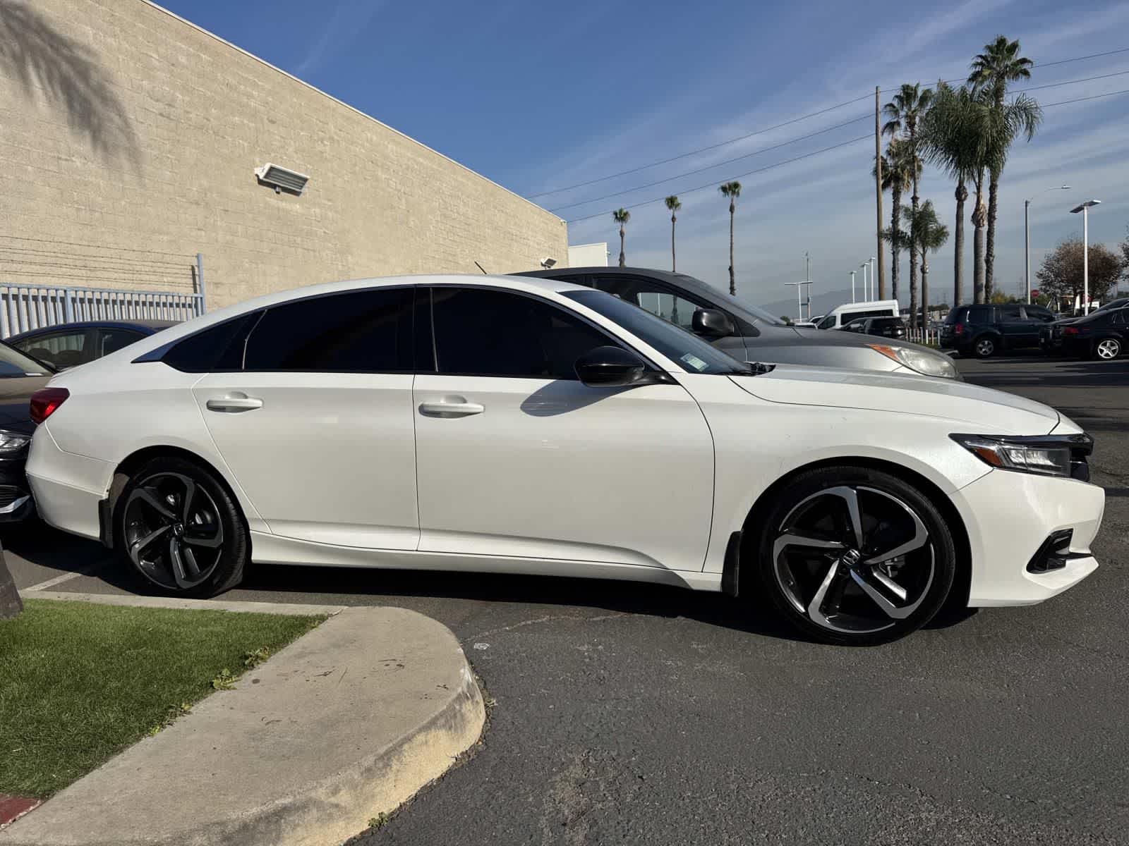 Thumbnail: 2022 Honda Accord - 3