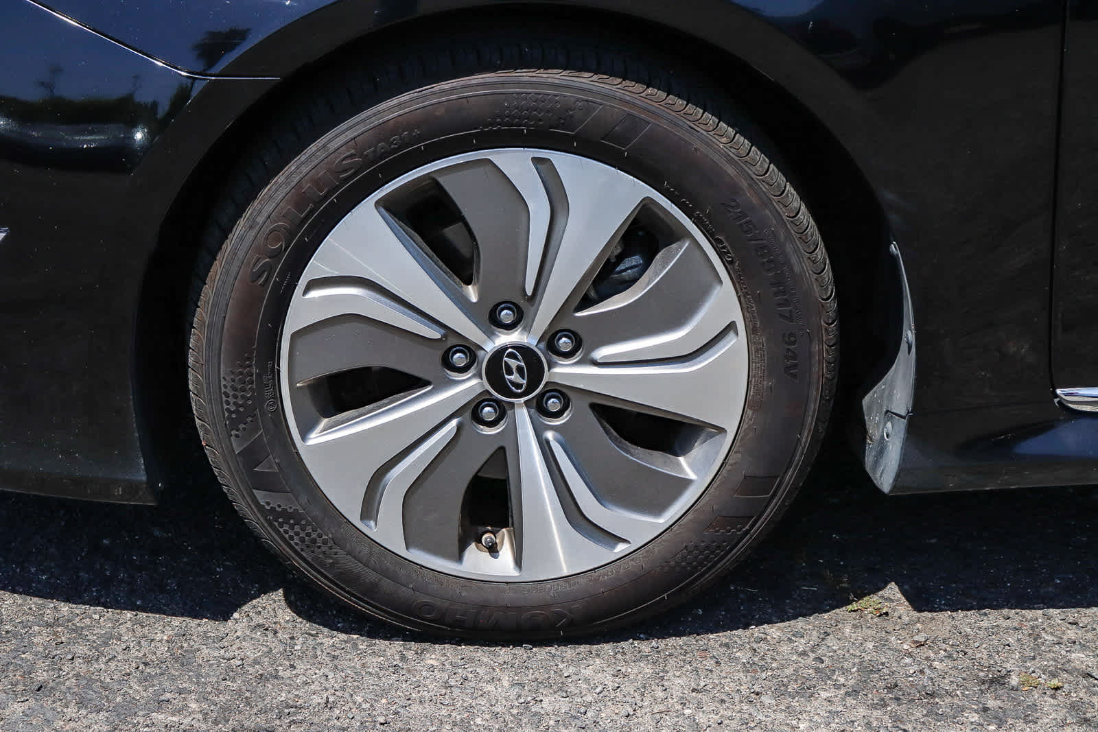 Thumbnail: 2015 Hyundai Sonata - 12