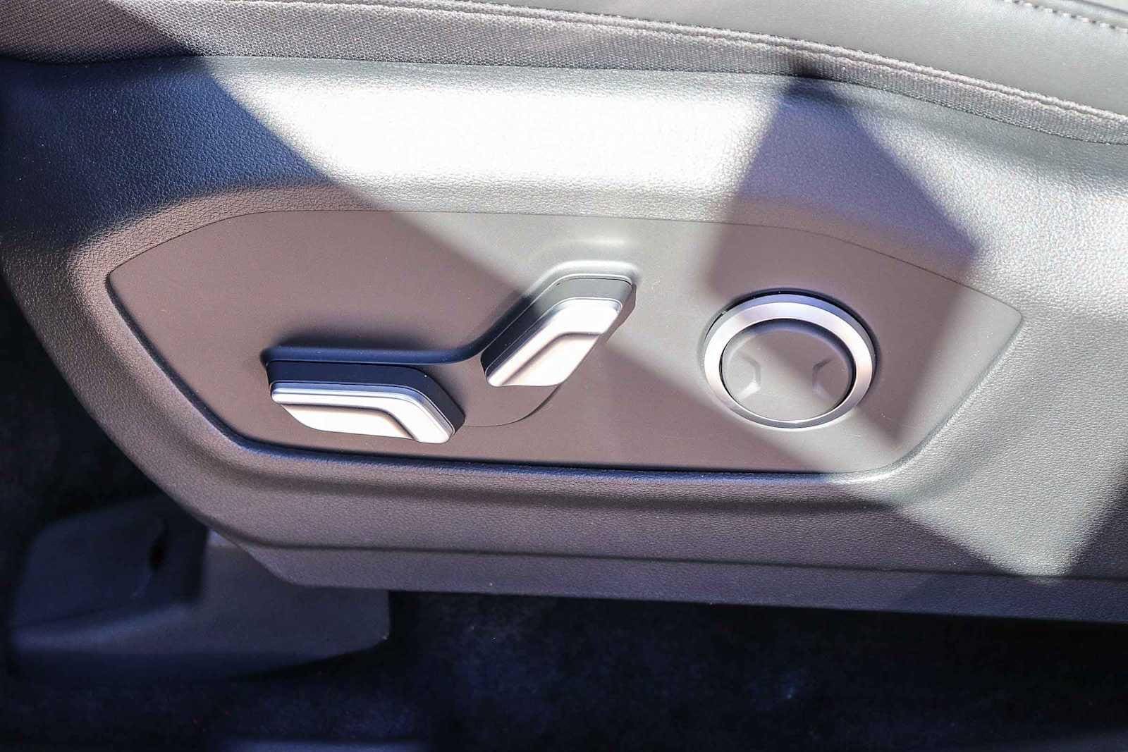 Thumbnail: 2026 Hyundai Santa Fe - 24