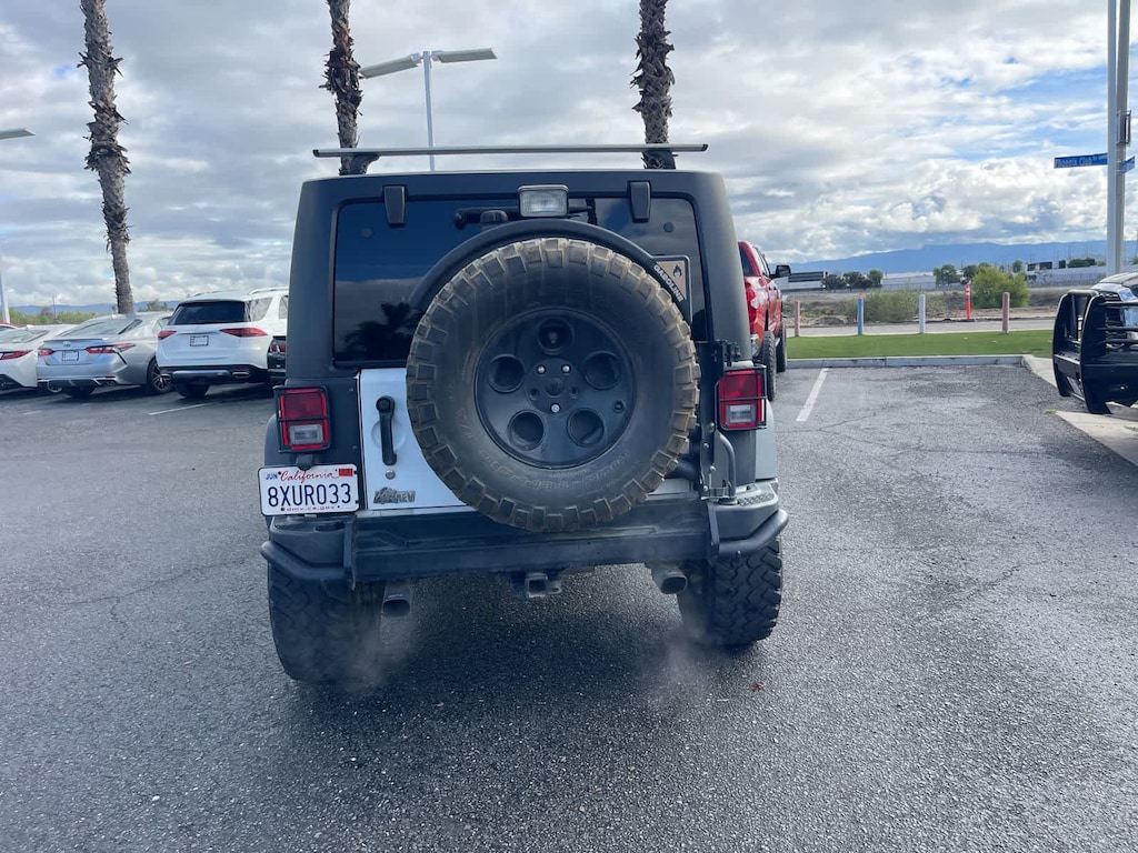 Used 2014 Jeep Wrangler Unlimited Rubicon SUV