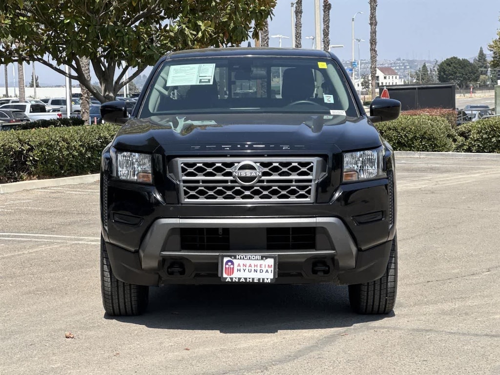 Used 2022 Nissan Frontier SV Truck