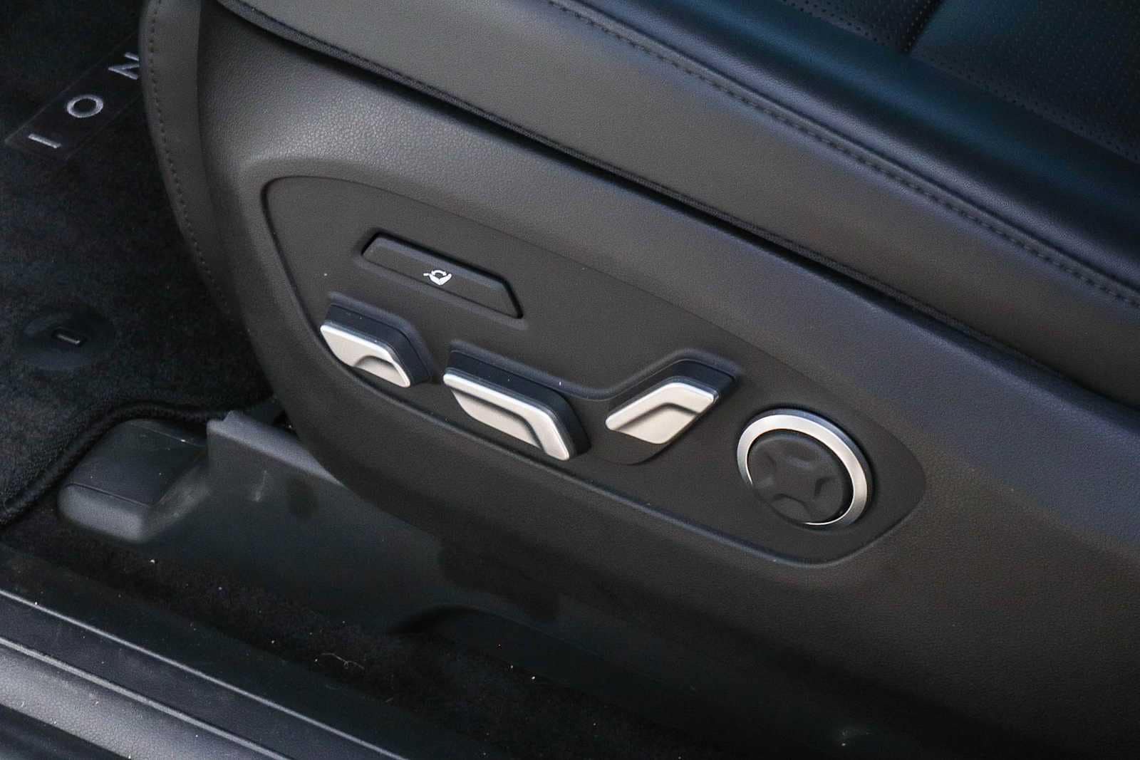 Thumbnail: 2026 Hyundai Ioniq - 25