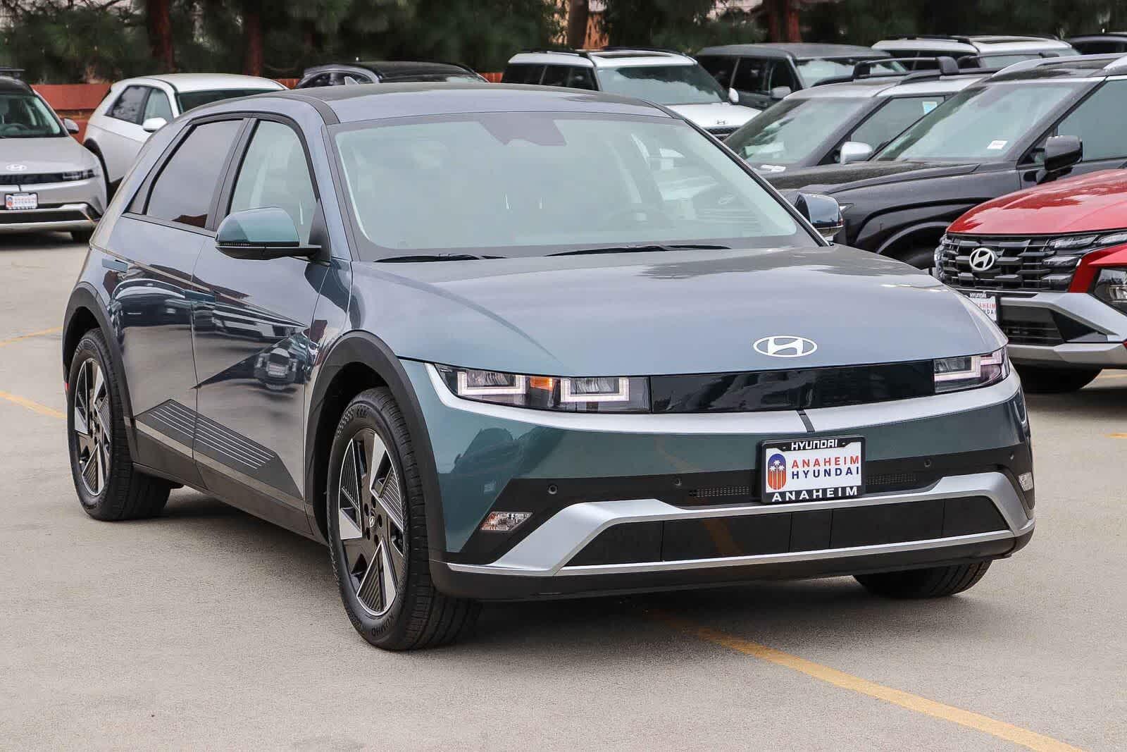 Thumbnail: 2026 Hyundai Ioniq 5 - 3