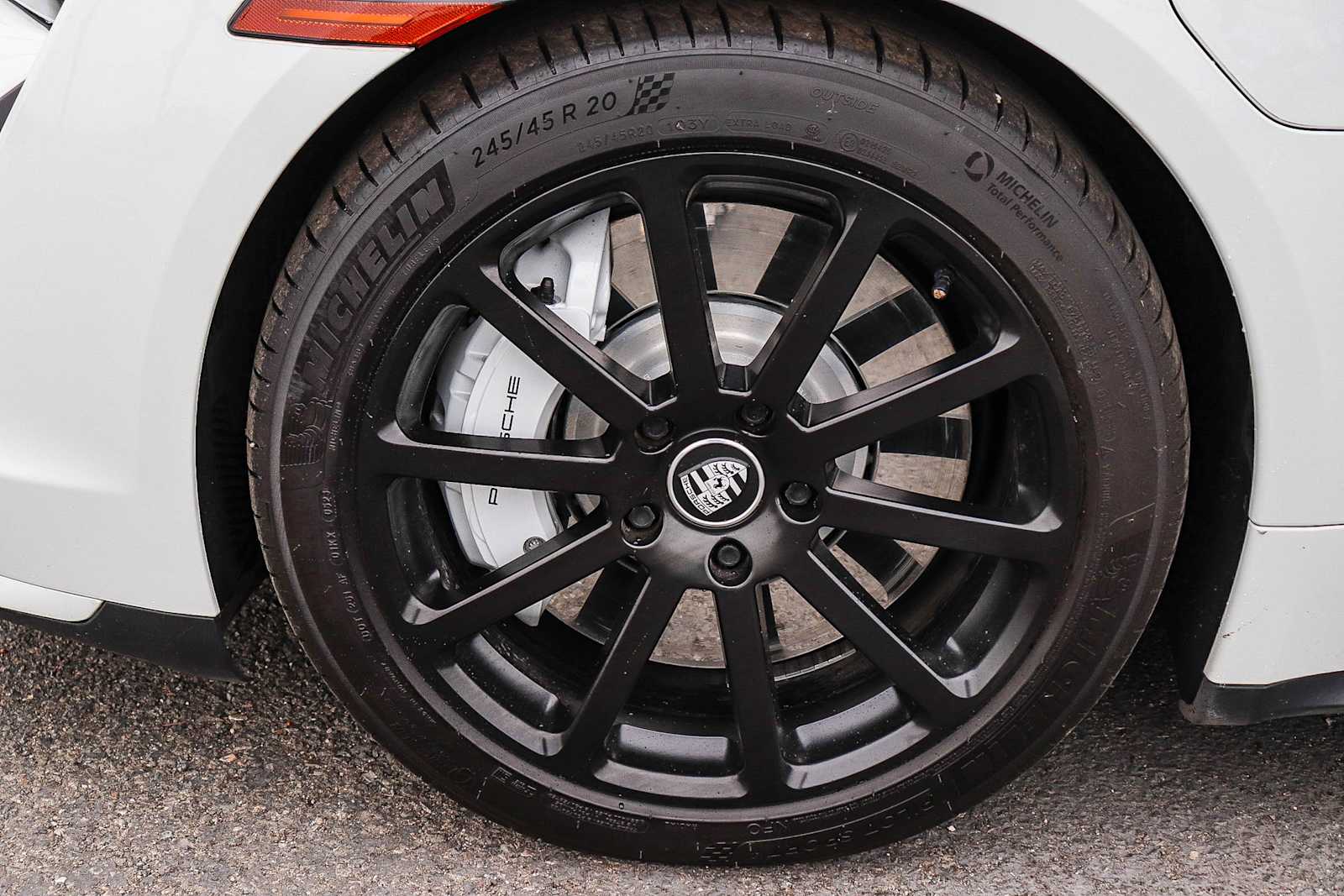 Thumbnail: 2021 Porsche Taycan - 12