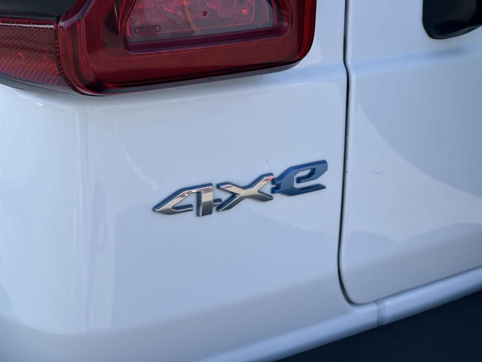 Thumbnail: 2024 Jeep Wrangler - 27