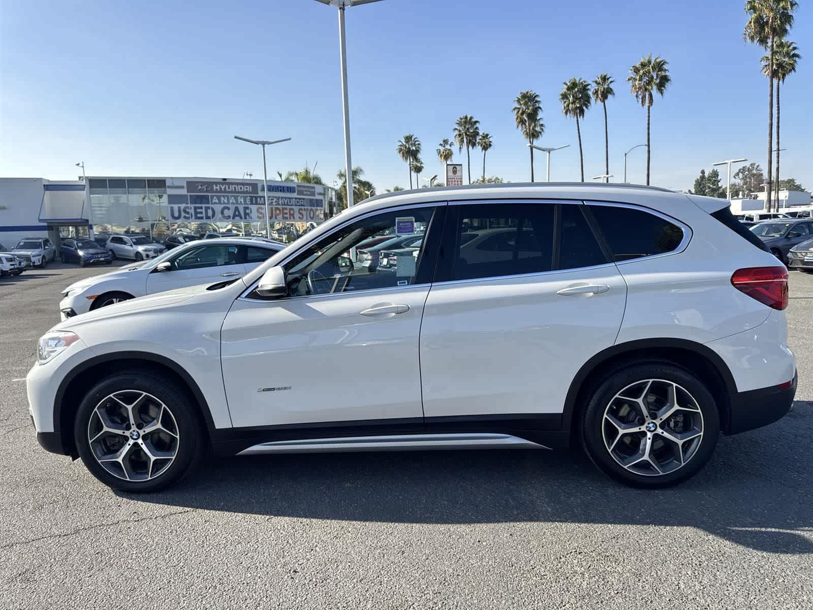 Thumbnail: 2017 BMW X1 - 3