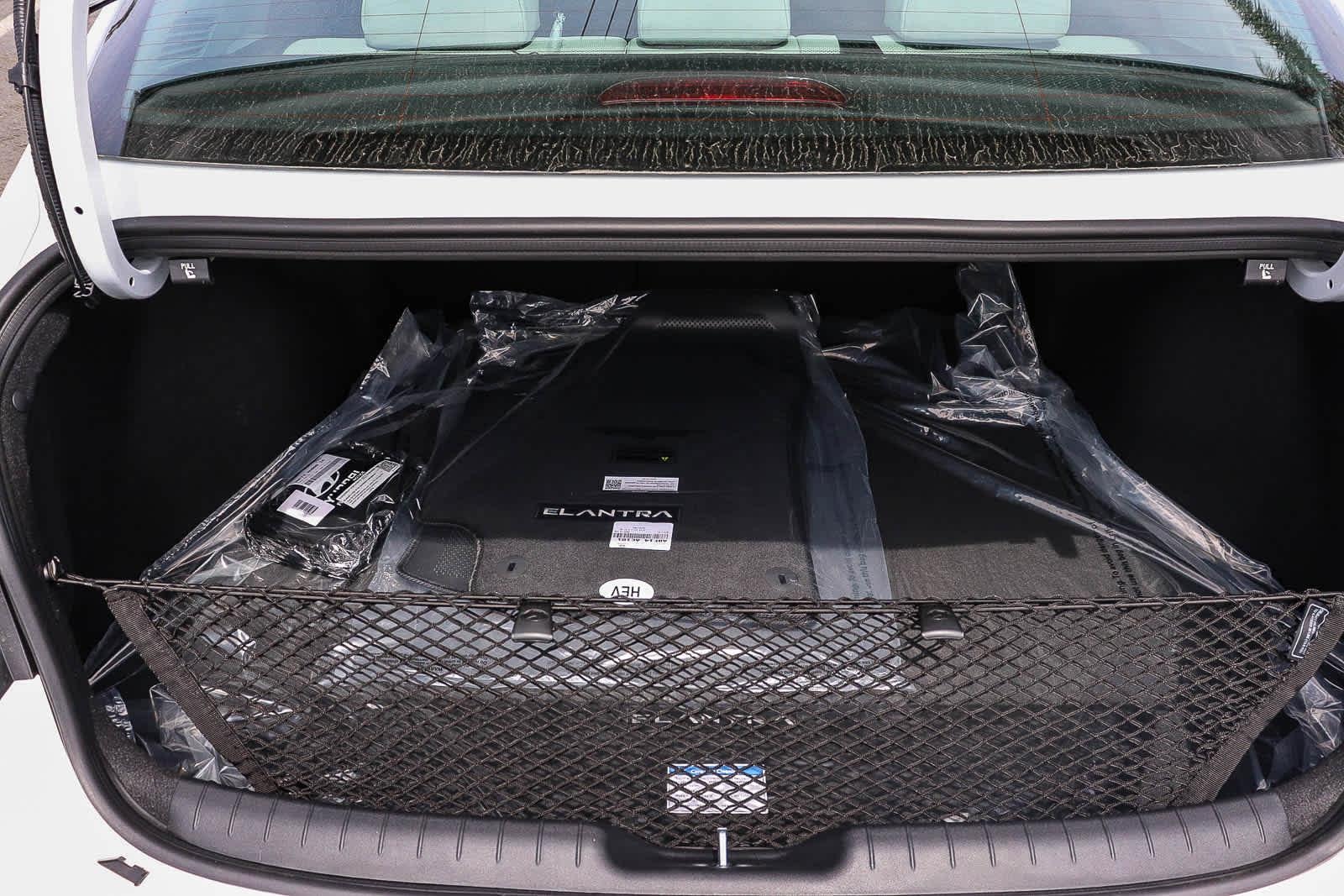 Thumbnail: 2026 Hyundai Elantra - 13