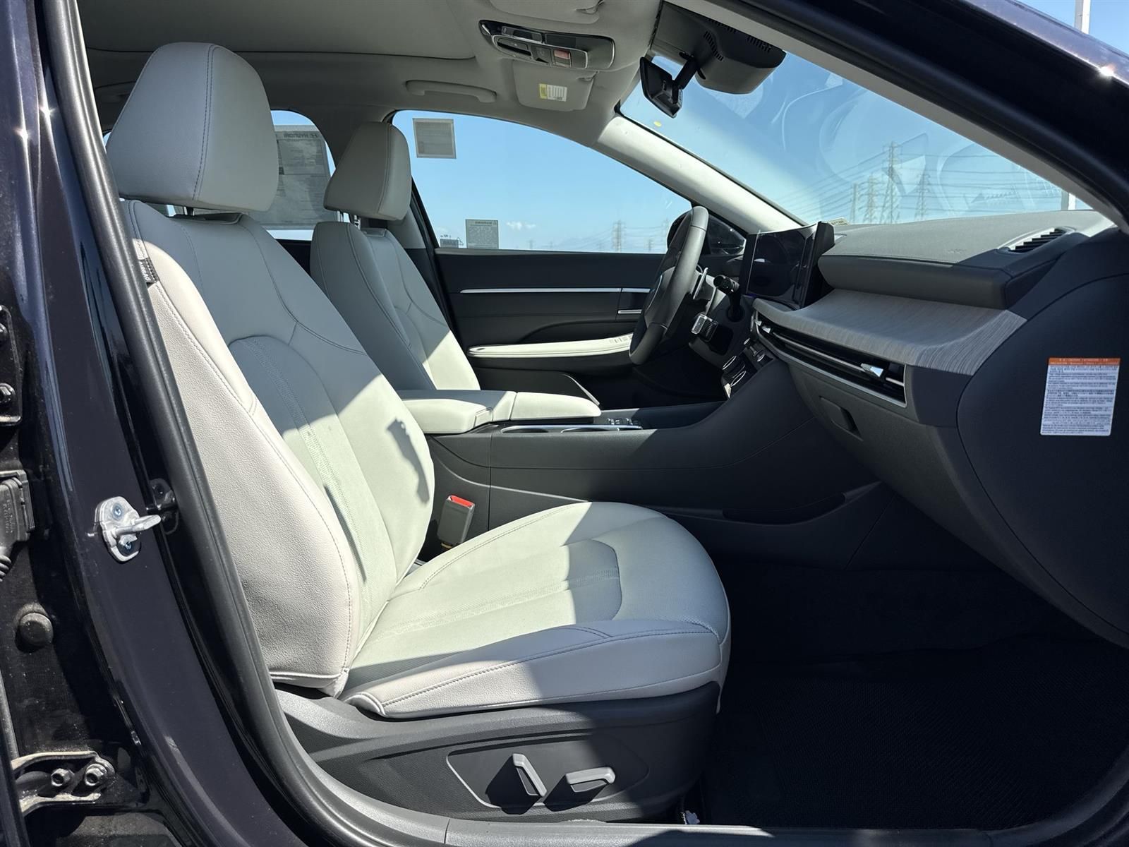 Thumbnail: 2025 Hyundai Sonata - 39