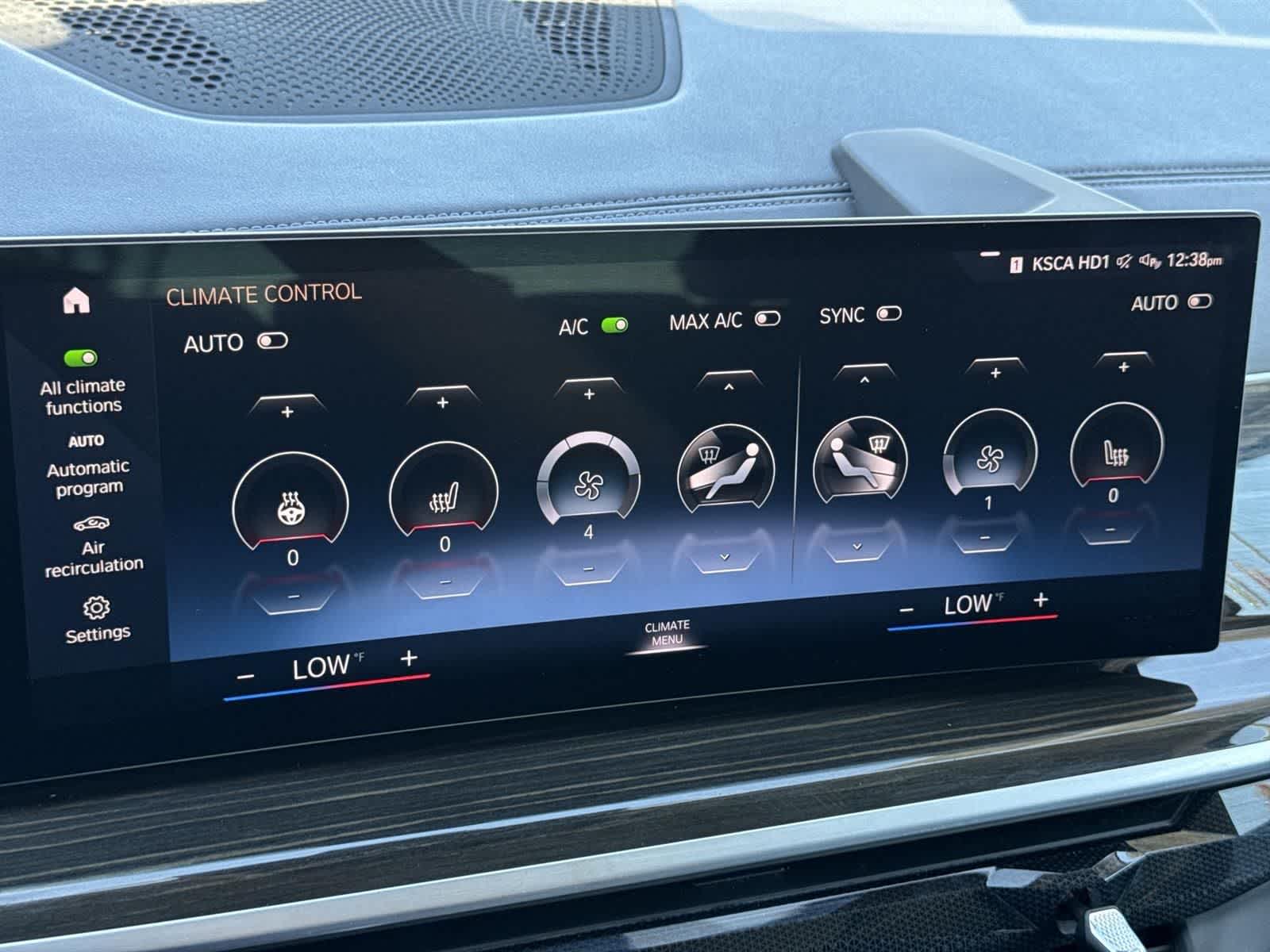 Thumbnail: 2023 BMW X7 - 14