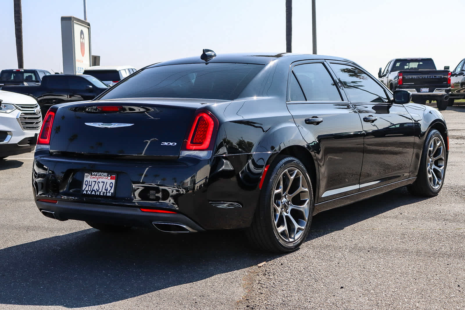 Thumbnail: 2018 Chrysler 300 - 6