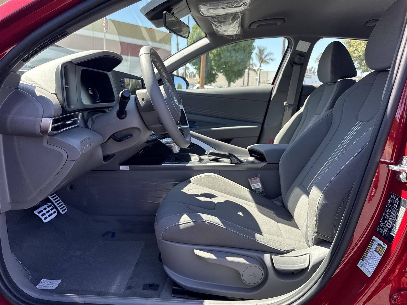 Thumbnail: 2025 Hyundai Elantra - 27