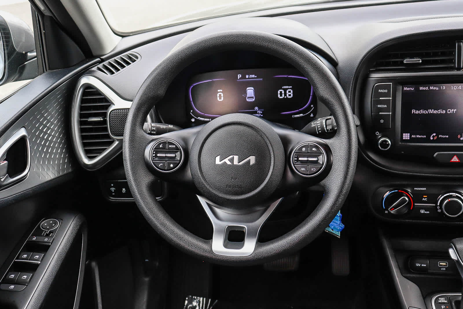 Thumbnail: 2023 Kia Soul - 19
