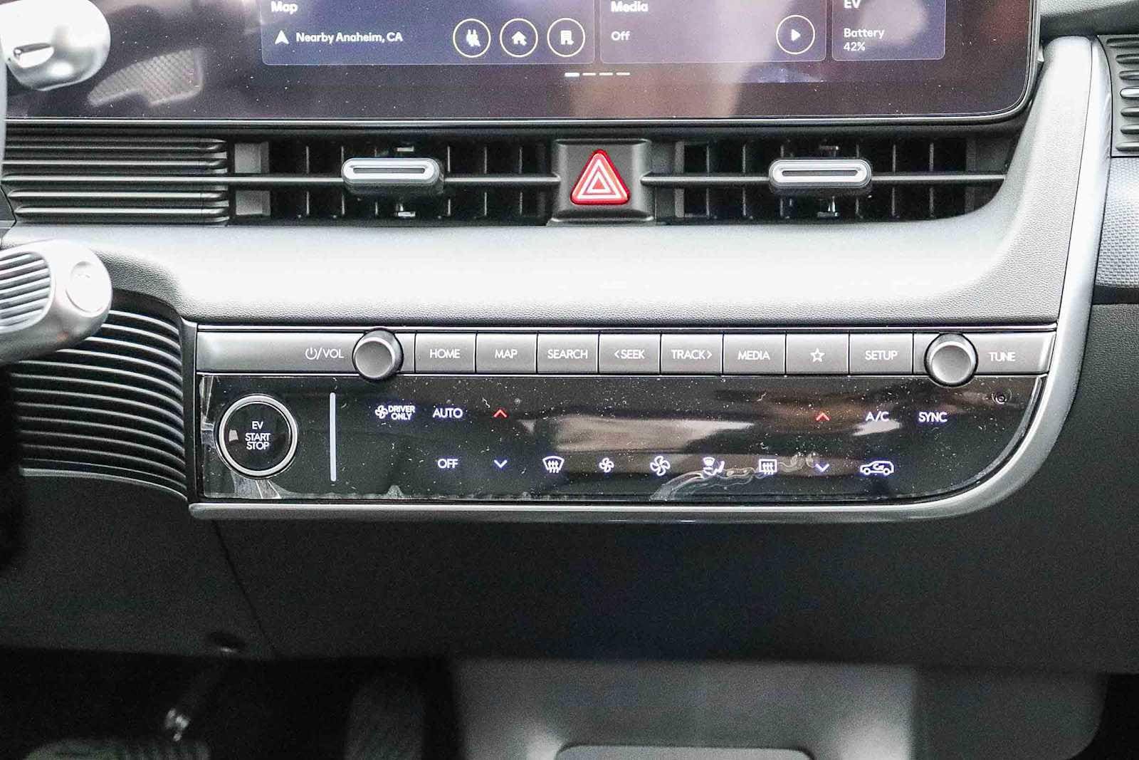 Thumbnail: 2026 Hyundai Ioniq 5 - 17