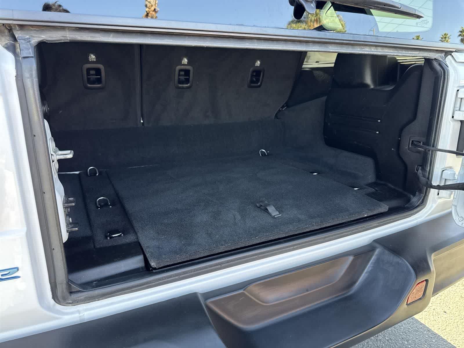 Thumbnail: 2024 Jeep Wrangler - 26