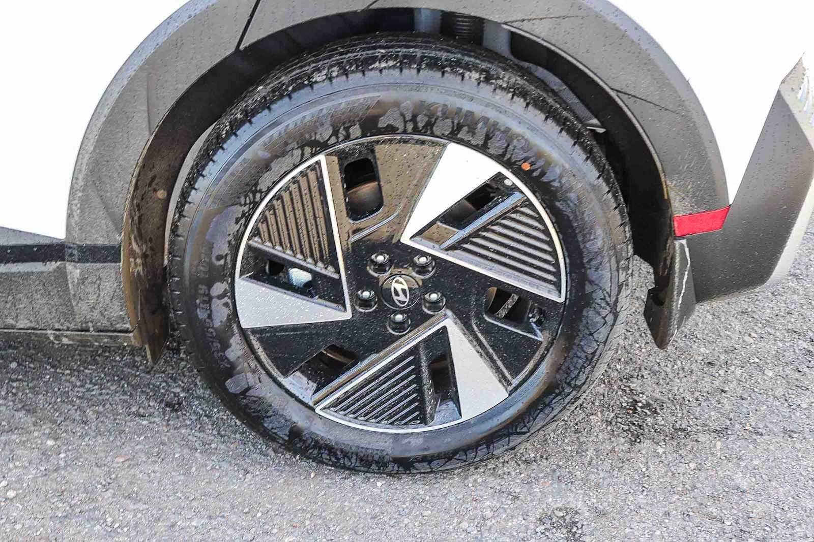 Thumbnail: 2026 Hyundai Ioniq 5 - 11