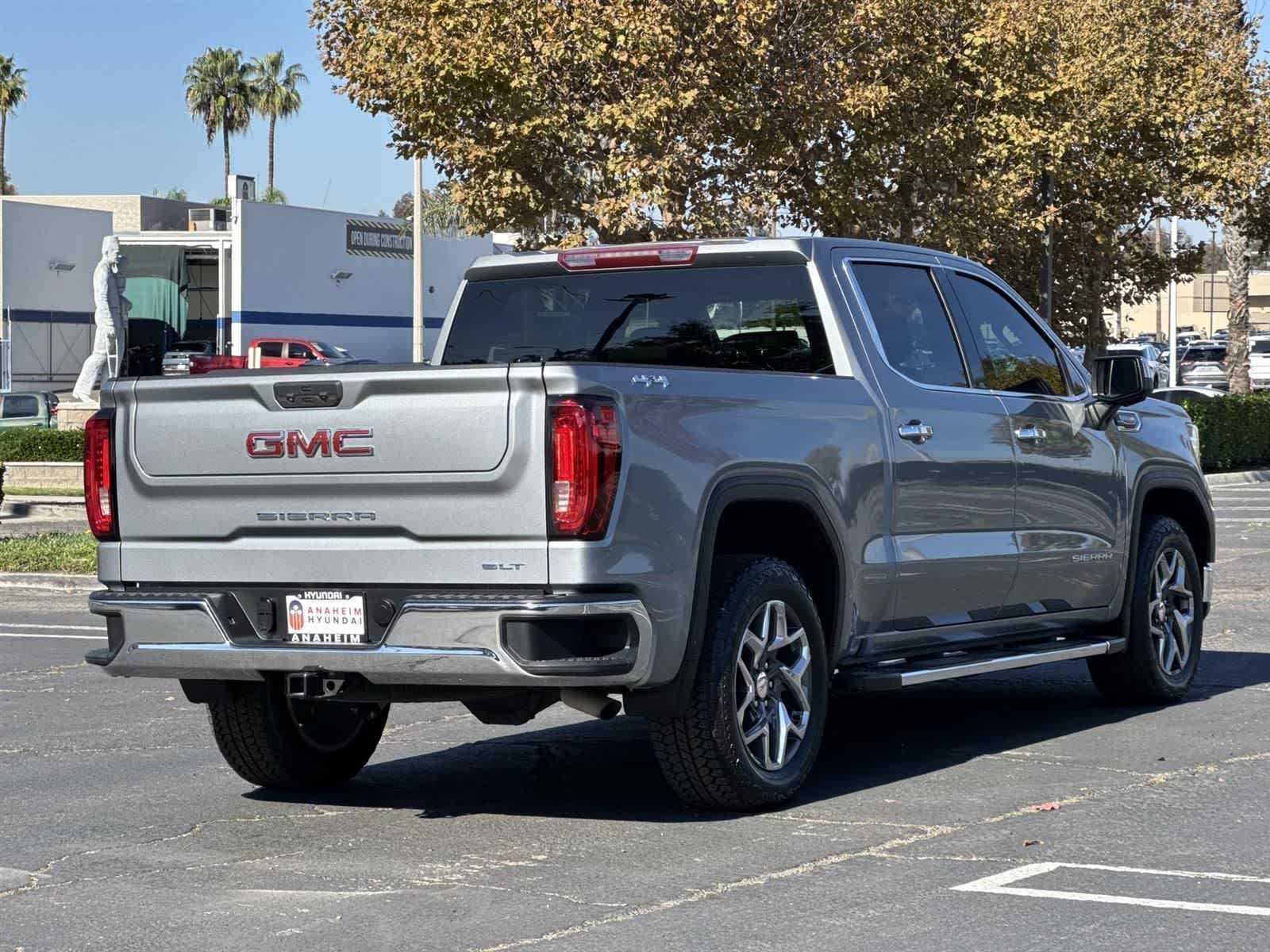 Thumbnail: 2023 GMC Sierra 1500 - 6