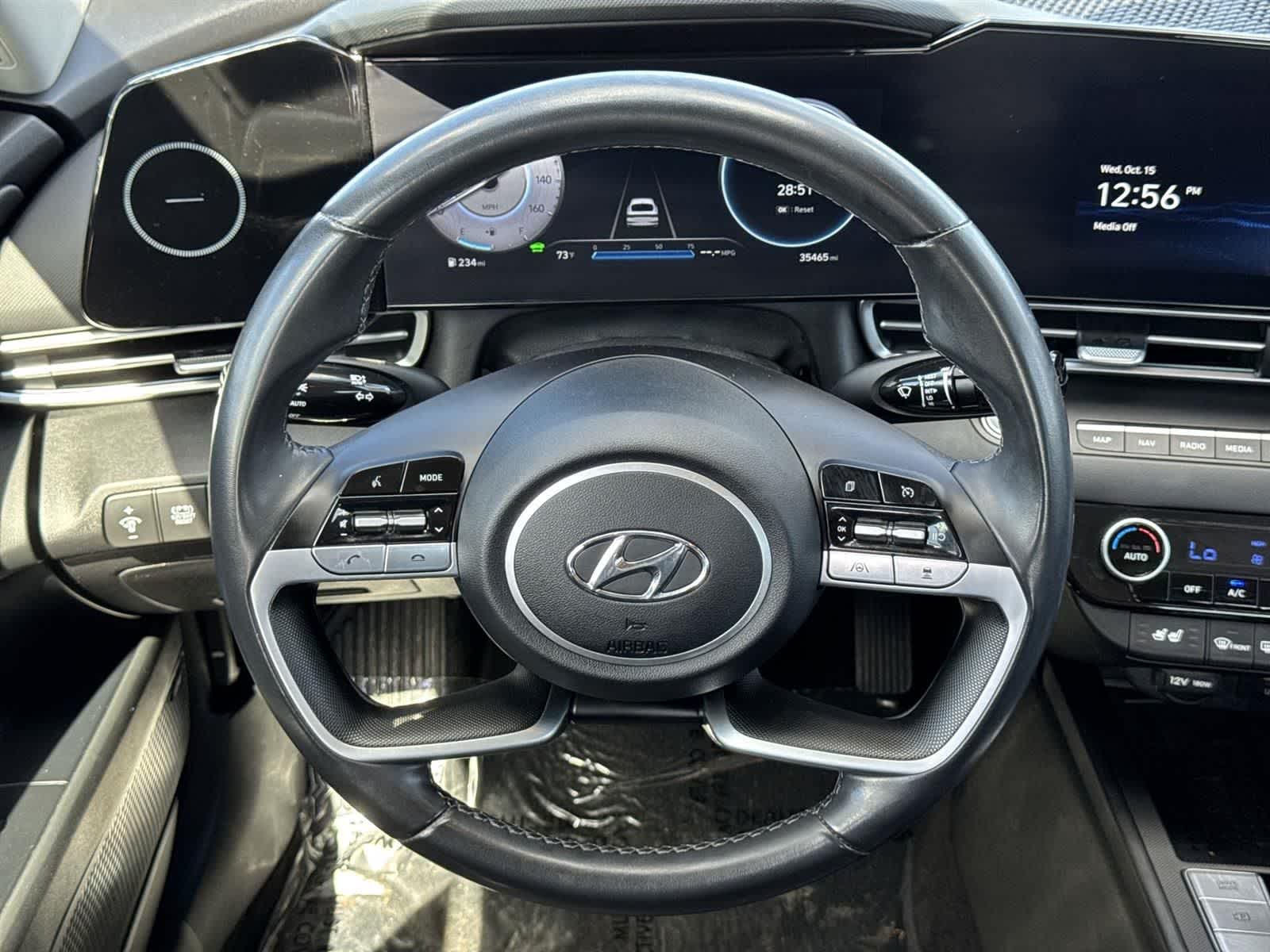 Thumbnail: 2023 Hyundai Elantra - 10