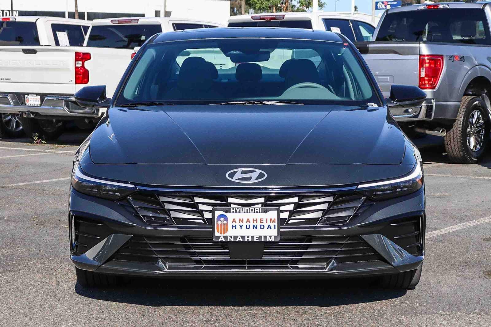 Thumbnail: 2026 Hyundai Elantra - 2