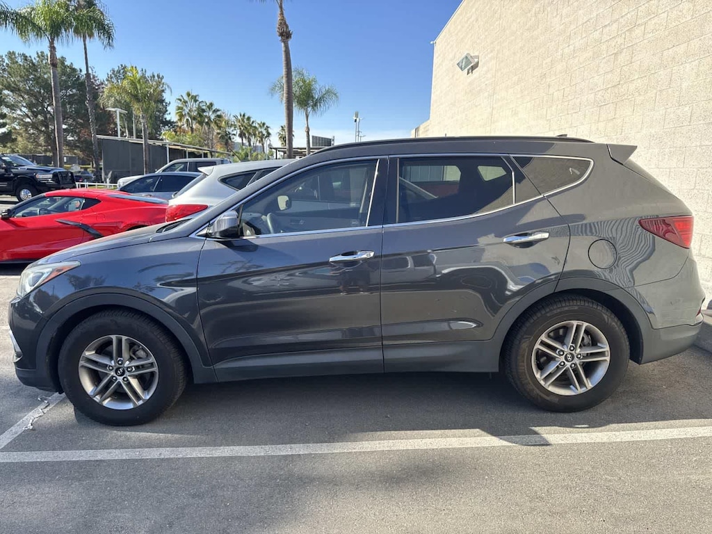 Used 2017 Hyundai Santa Fe Sport 2.4L SUV