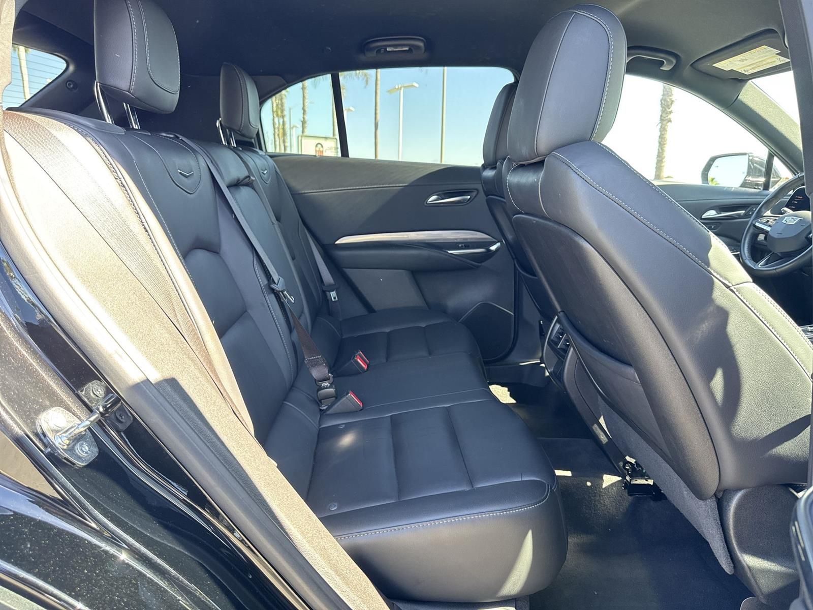 Thumbnail: 2024 Cadillac XT4 - 35
