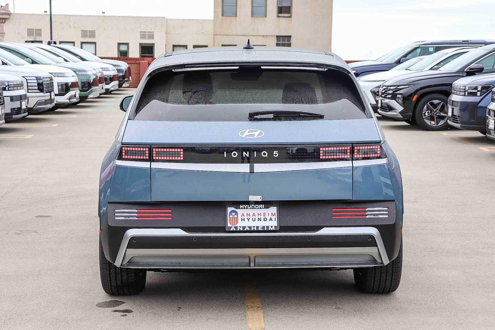 Thumbnail: 2026 Hyundai Ioniq 5 - 7