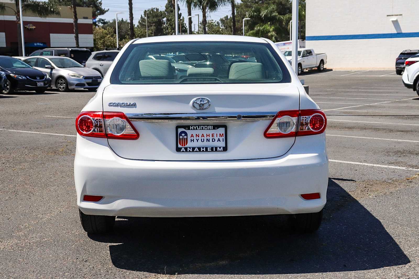 2011 Toyota Corolla L photo 6