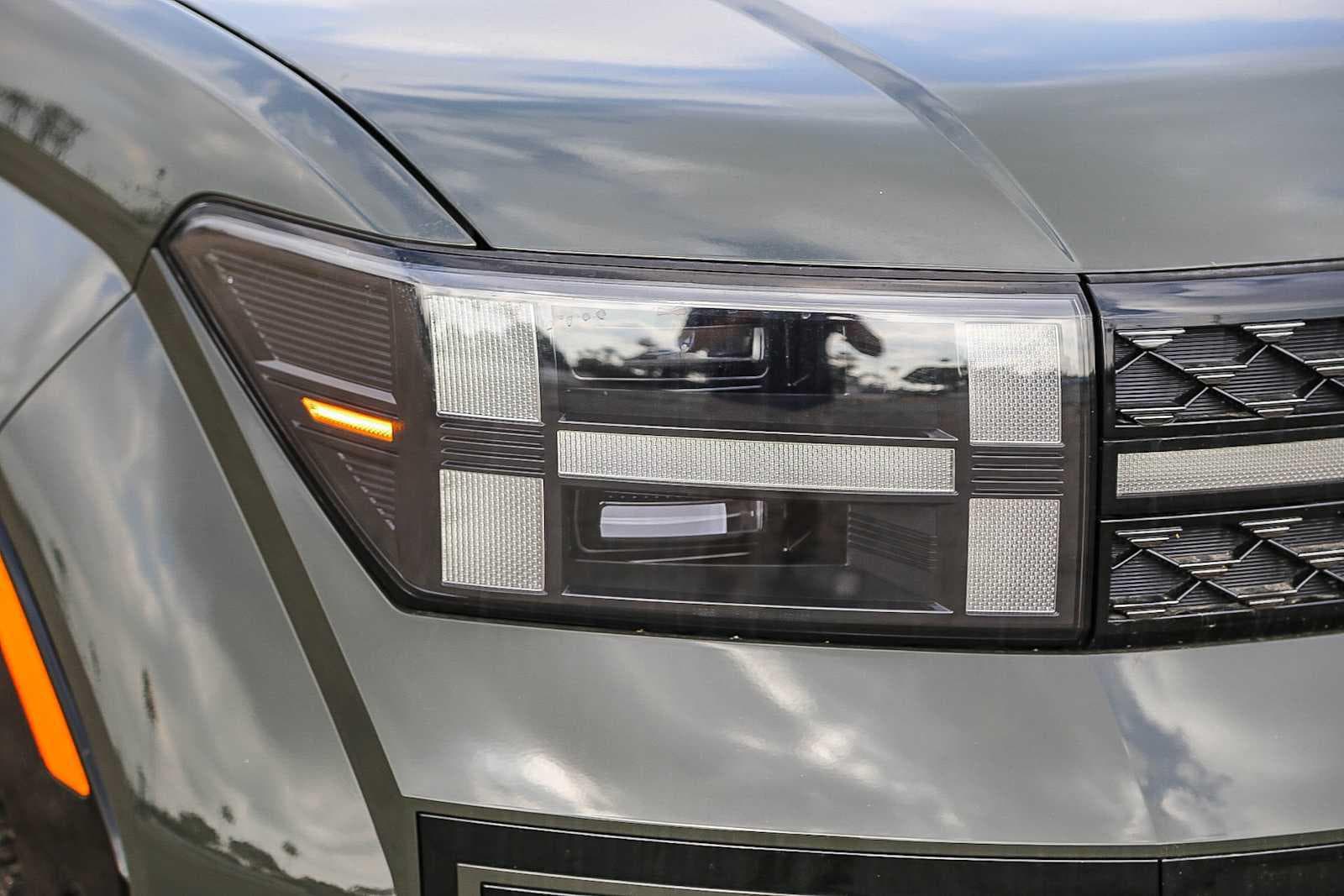 Thumbnail: 2026 Hyundai Santa Fe - 4