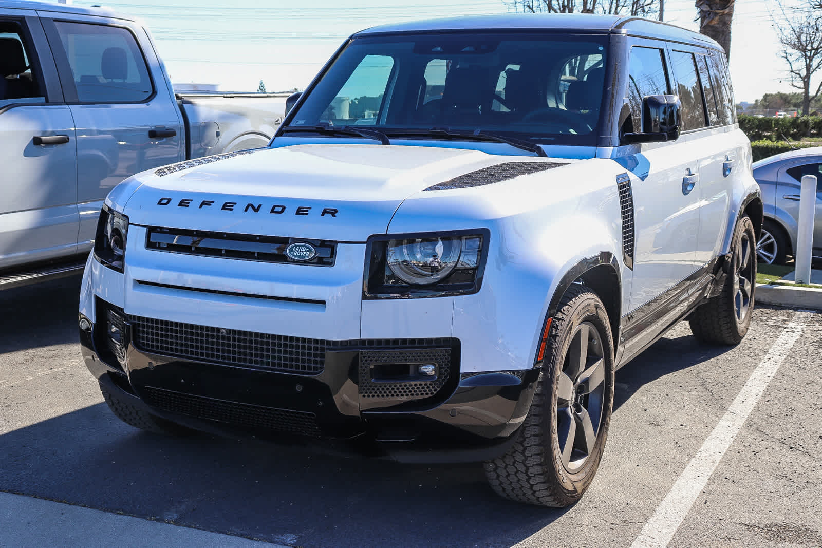 Thumbnail: 2023 Land Rover Defender - 1