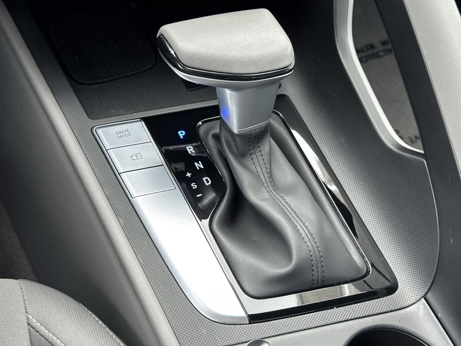 Thumbnail: 2025 Hyundai Elantra - 14