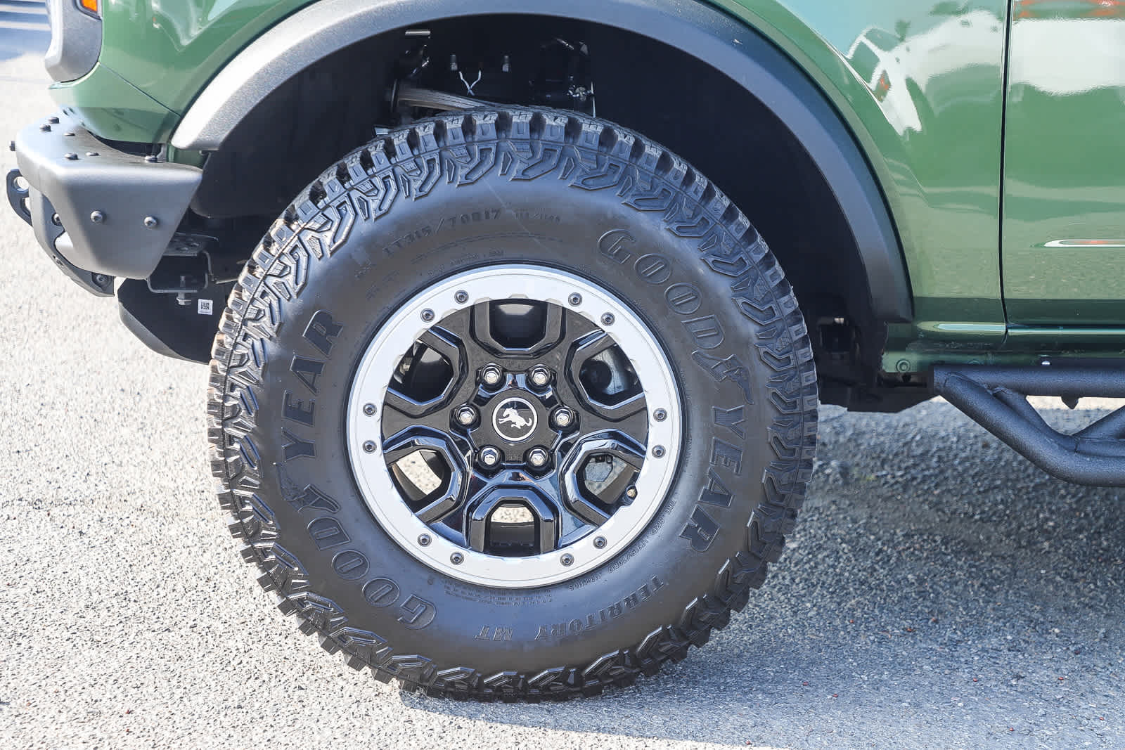 Thumbnail: 2023 Ford Bronco - 11