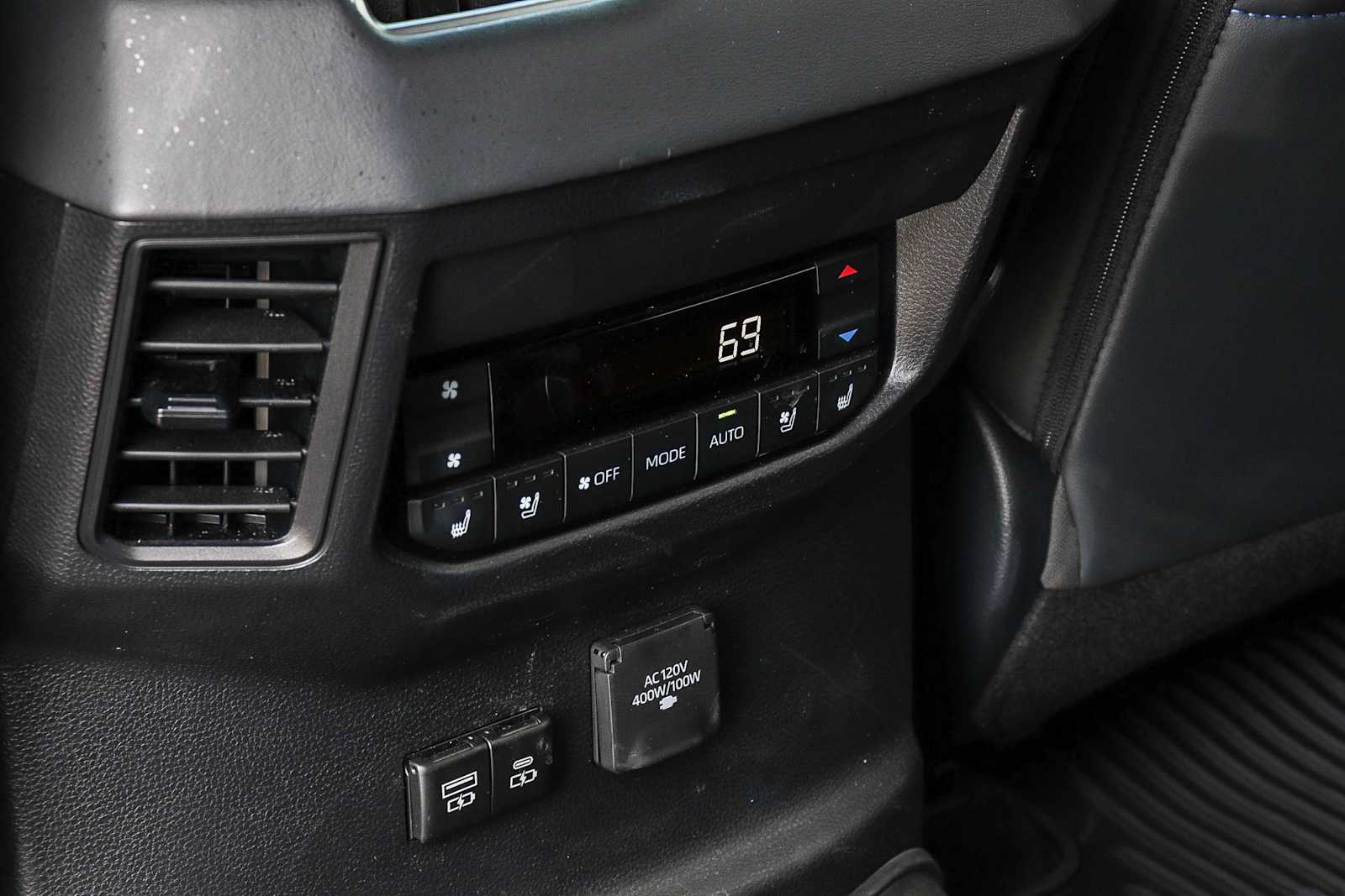 Thumbnail: 2025 Toyota Sequoia - 19