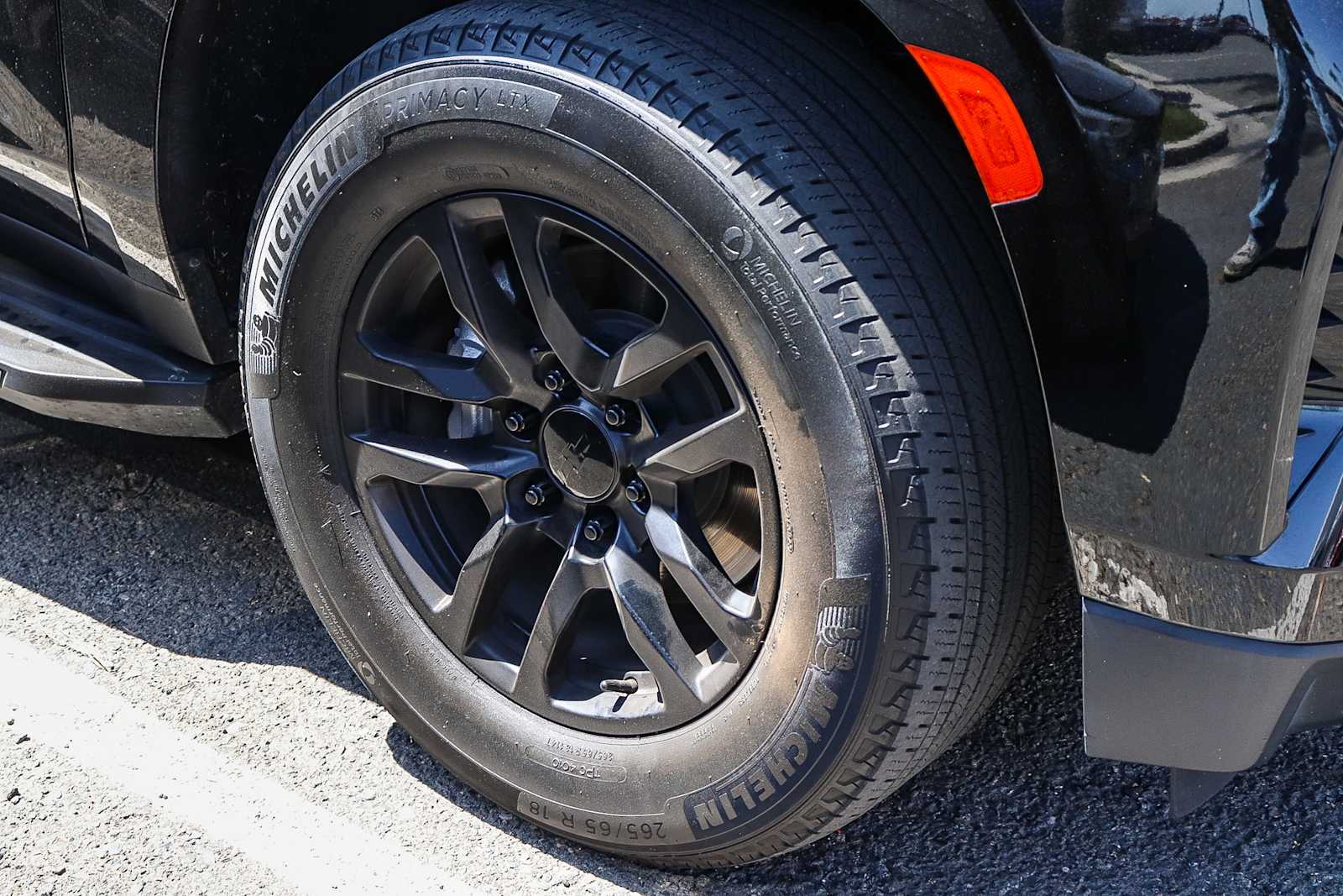 2024 Chevrolet Tahoe LT photo 4