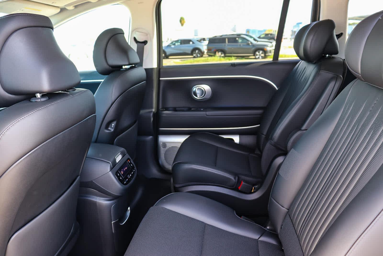 Thumbnail: 2026 Hyundai Ioniq - 18