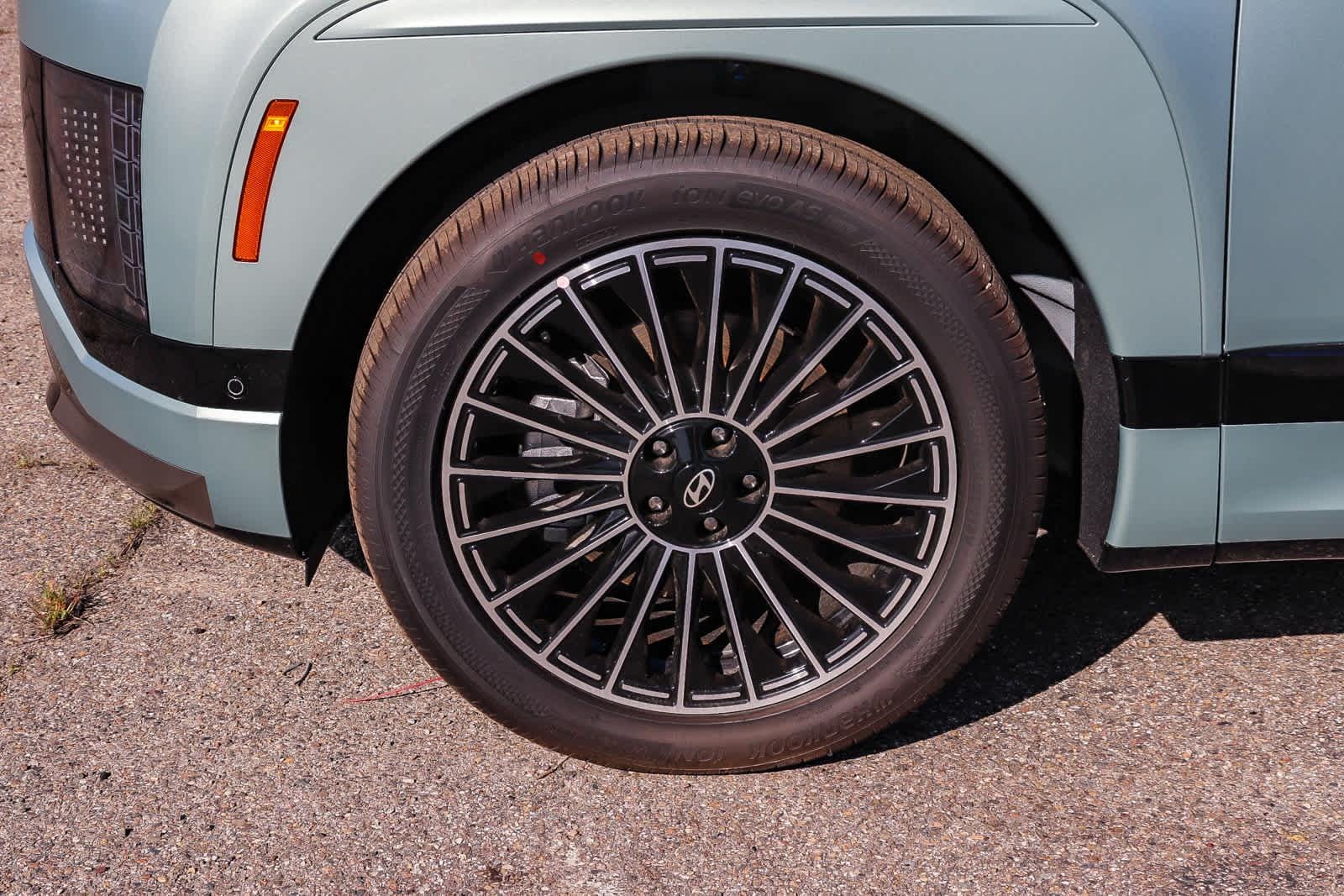 Thumbnail: 2026 Hyundai Ioniq - 12