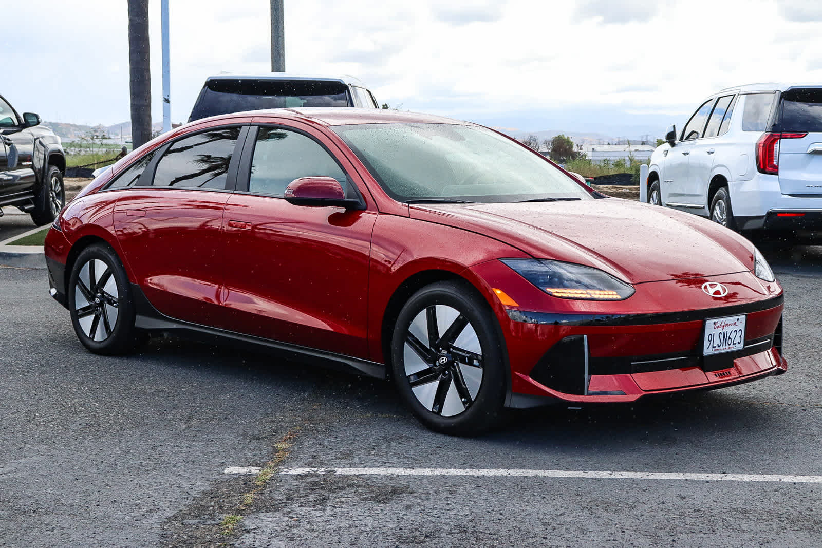 2024 Hyundai IONIQ 6 SE photo 2